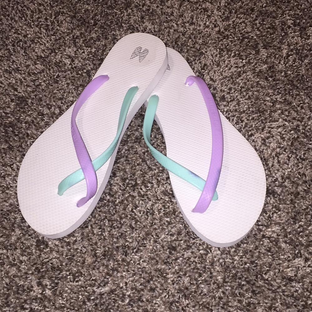 Victoria Secret white flip flops size 10